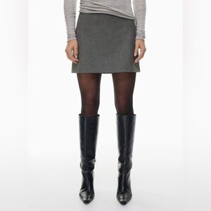 Wilfred Classic Wool Mini Skirt in Charcoal Gray